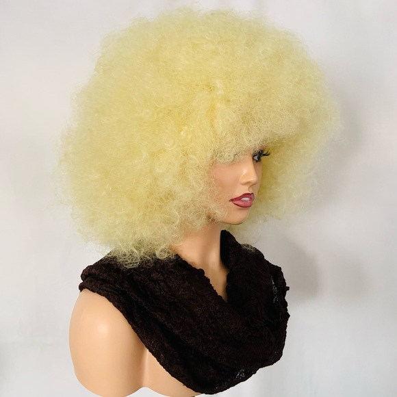 Big & Beautiful Blonde Premium Fiber Afro Wig for Daily Wear/Events/Cosplay - Picture 5 of 8